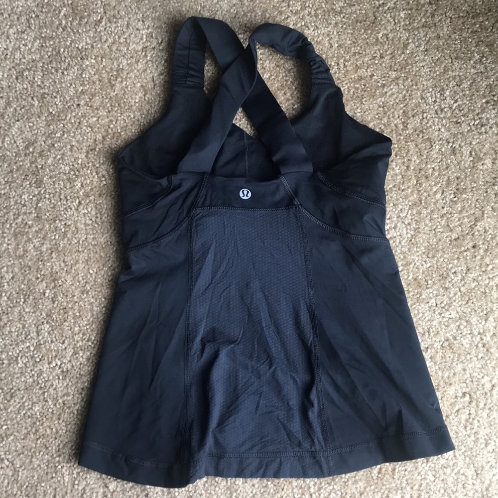 Lululemon tank